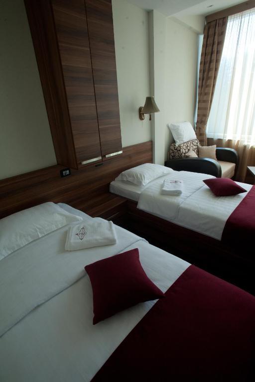 Hotel Luka'S Berane Room photo